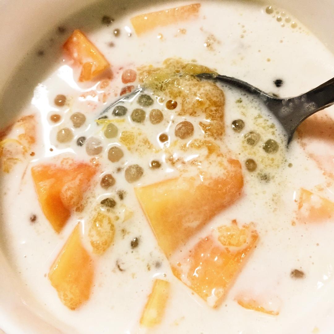 木瓜椰汁西米露