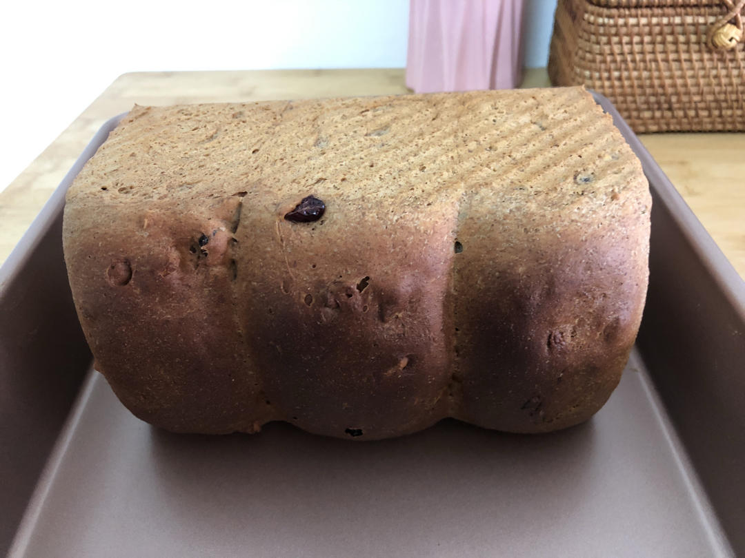 万能全麦吐司配方🍞（含疯狂长个㊙️！黑麦黑糖黑芝麻核桃包为例）