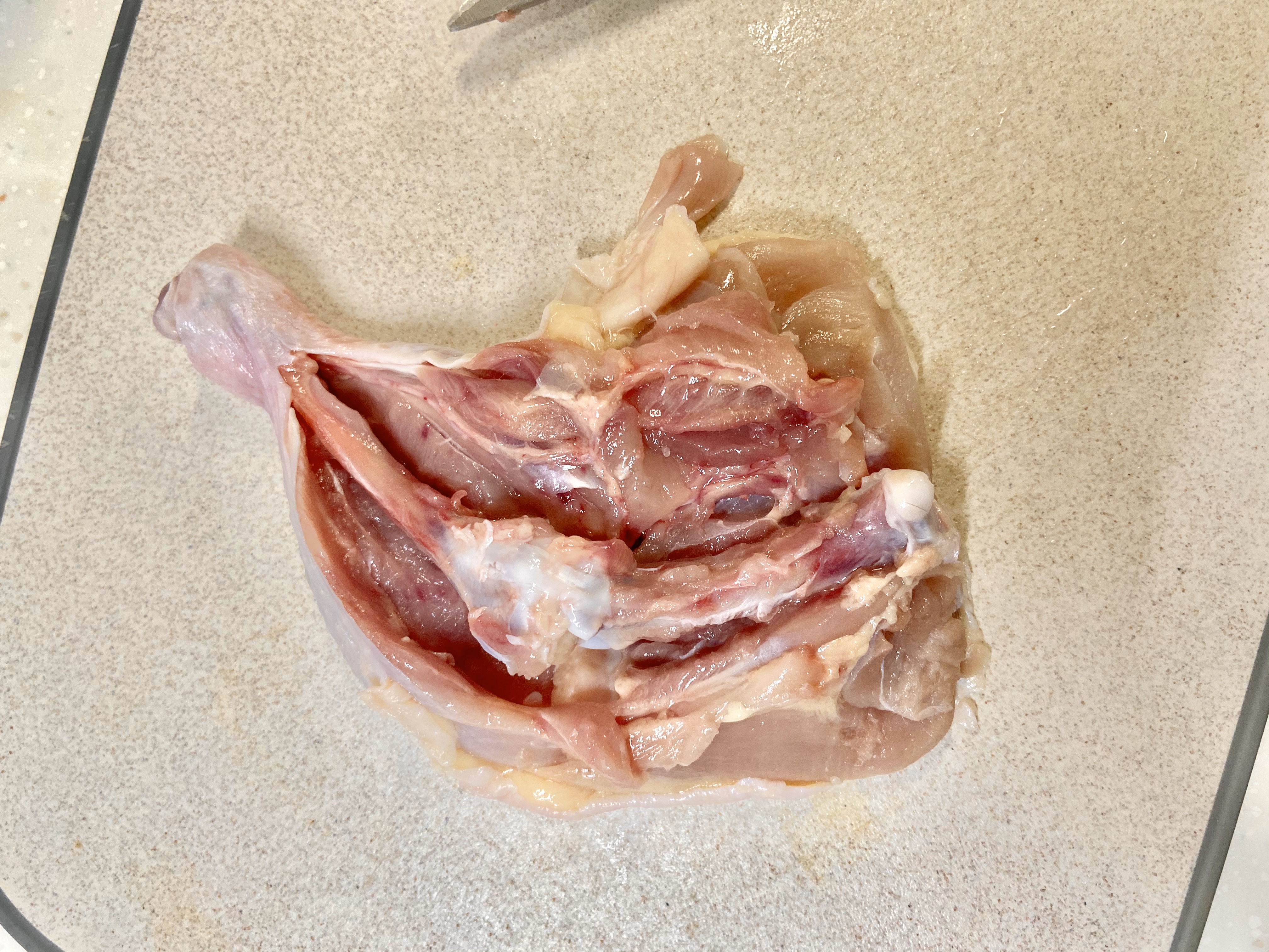 超简单的低碳水高蛋白【菠菜芝士法式香煎鸡腿肉&鸡胸肉】的做法 步骤2