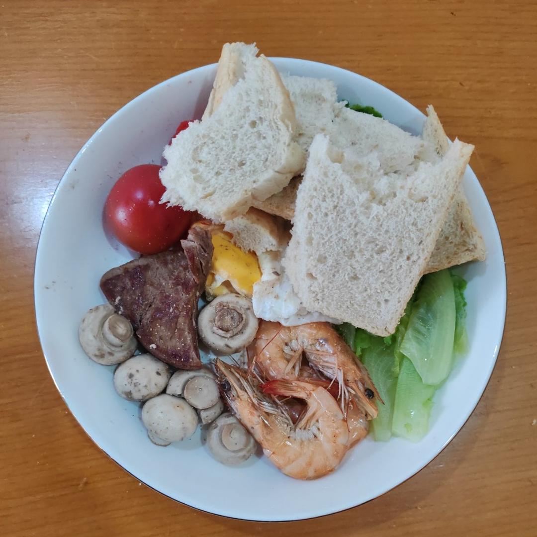 欧陆早餐+苹果+浓缩咖啡+牛奶