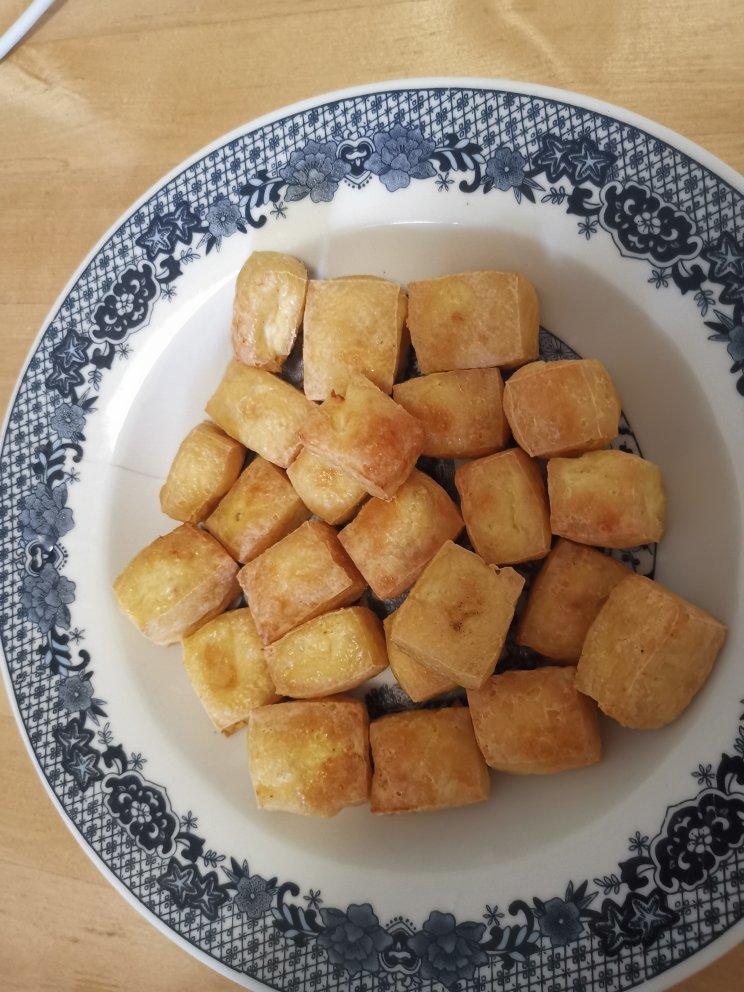 空气炸锅豆腐--外酥内嫩无油烤豆腐泡