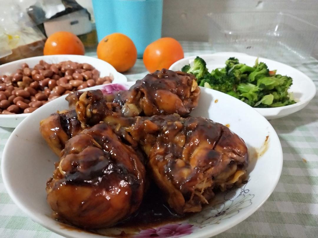 🔥好吃到飙泪的秘汁多汁蒜香鸡腿，鲜嫩到流口水。