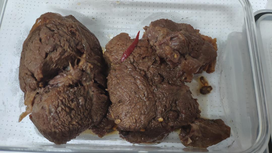 卤牛肉