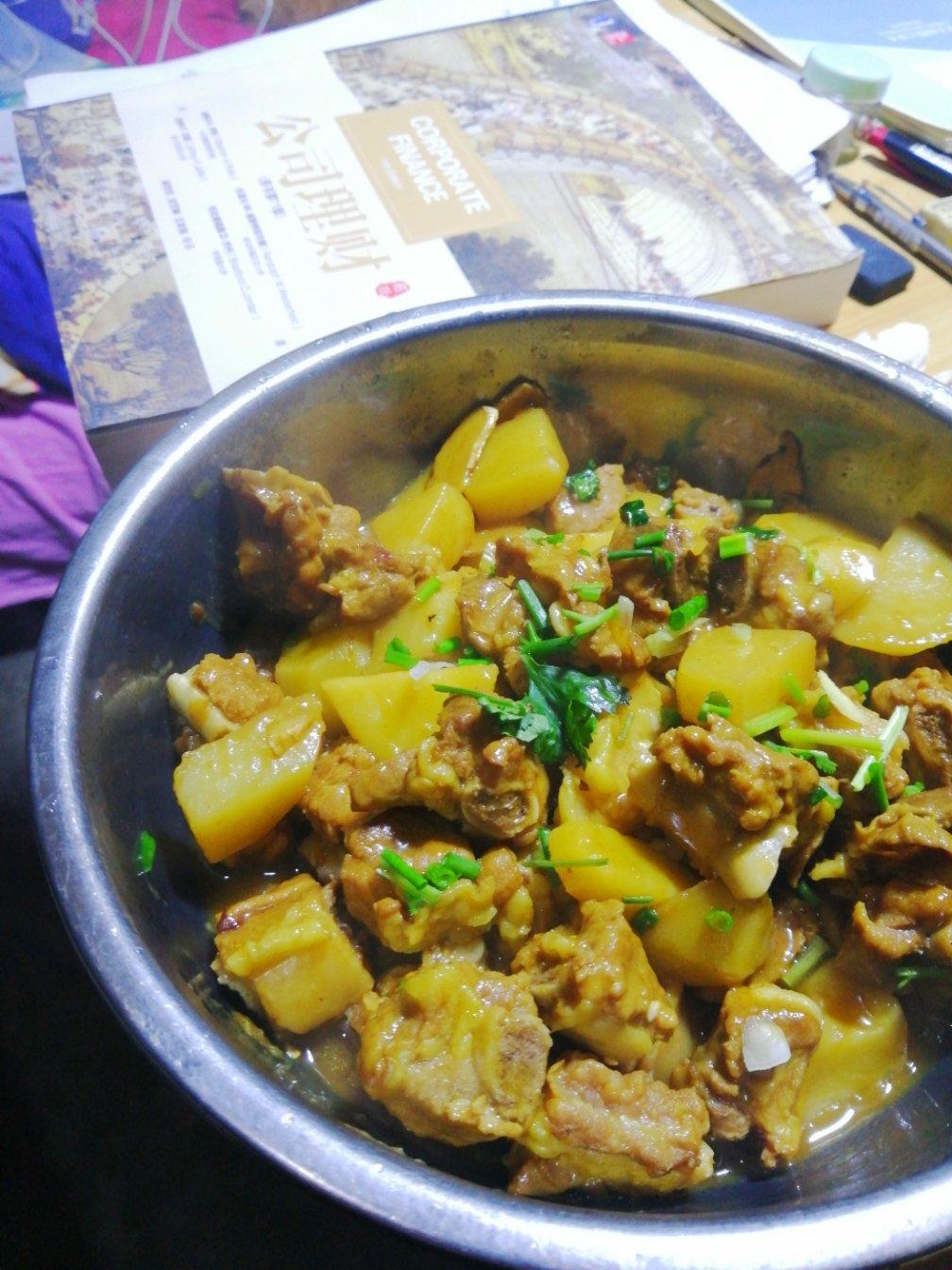 咖喱土豆炖排骨