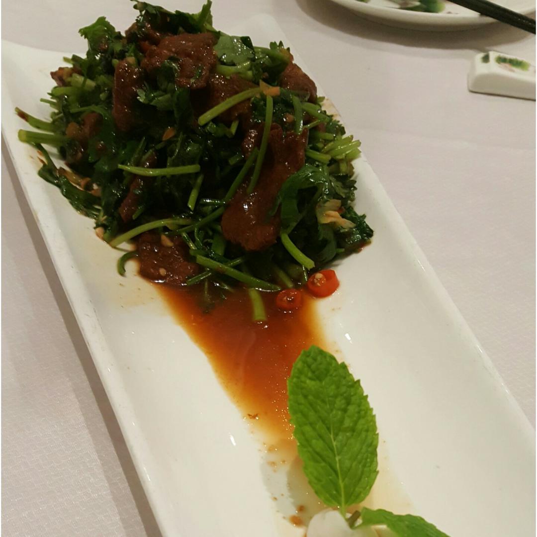 小炒牛肉