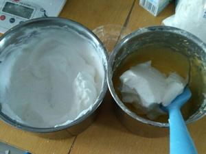 低糖少油的玉米面蛋糕的做法 步骤5
