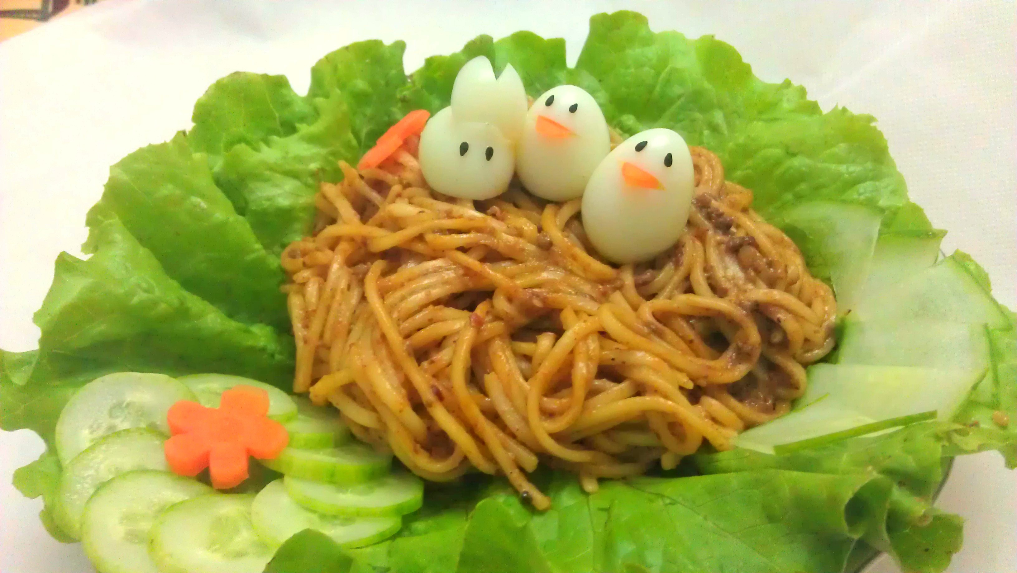 饥饿的小鸟面条