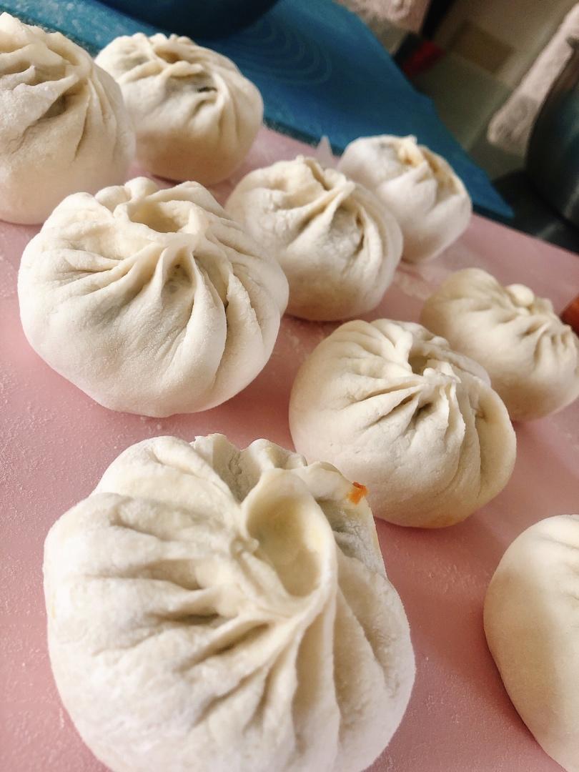 胡萝卜木耳鸡蛋素包子