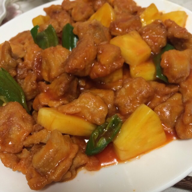 菠萝咕噜肉
