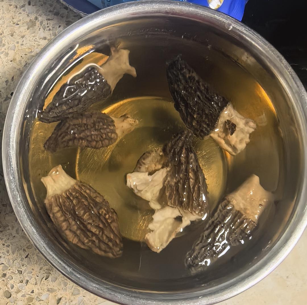 羊肝菌肉馅鸡蛋山药