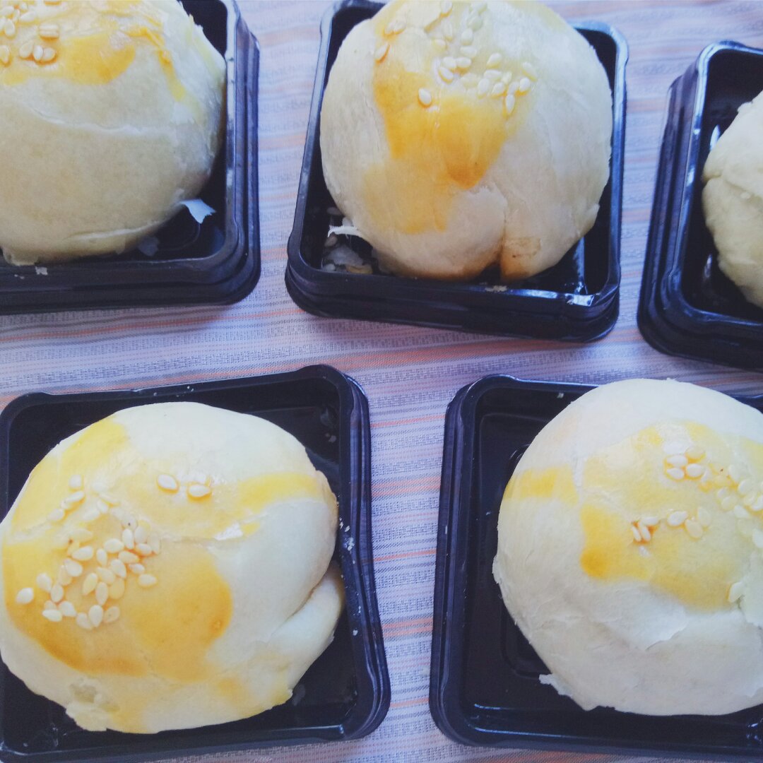 蛋黄酥