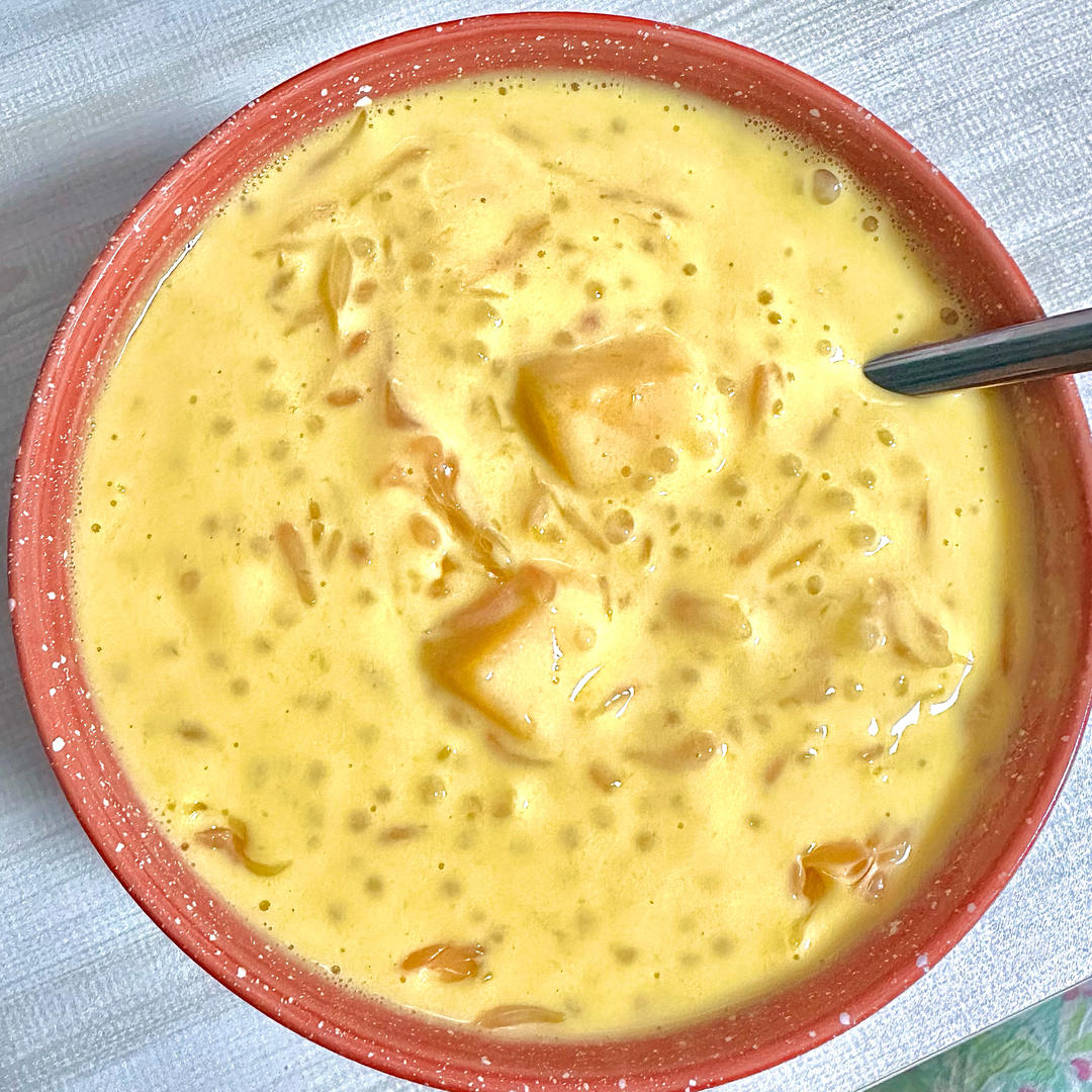 港式甜品——杨枝甘露(芒果西米露)附芒果花切法