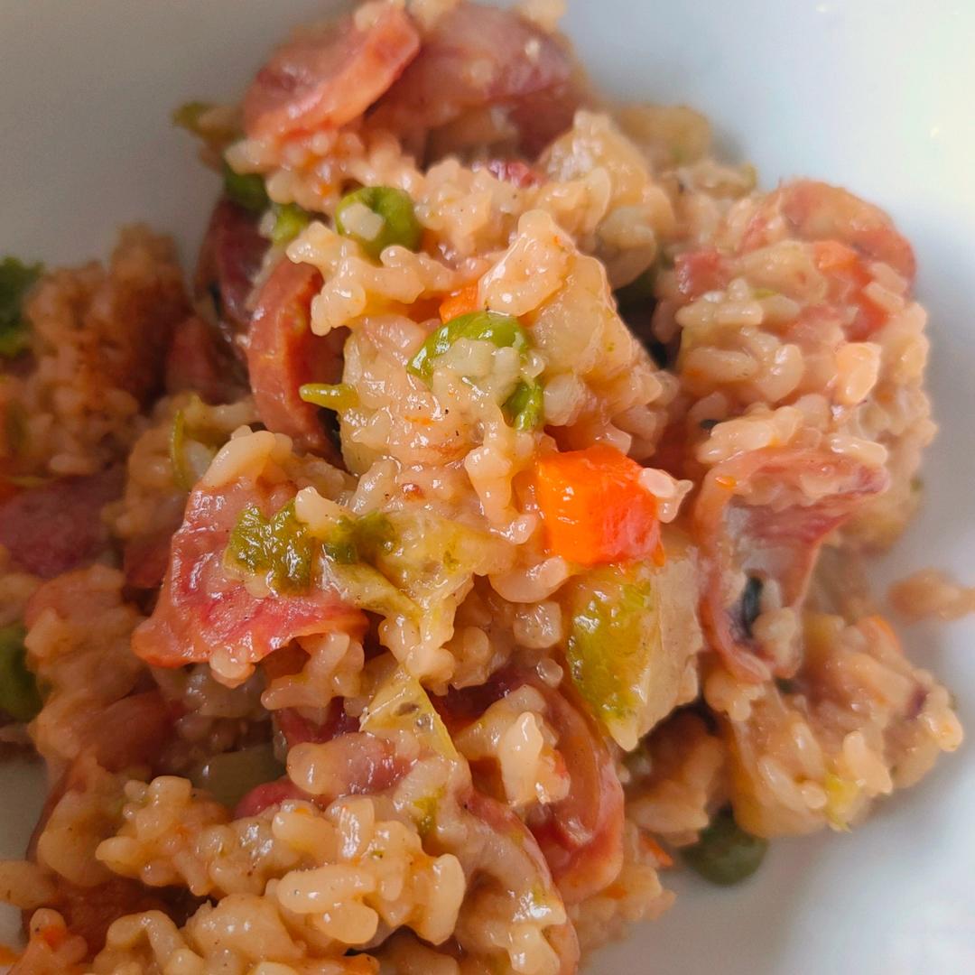 香菇腊肠土豆焖饭