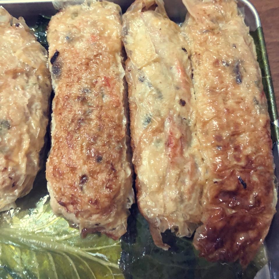 鲜虾腐皮卷