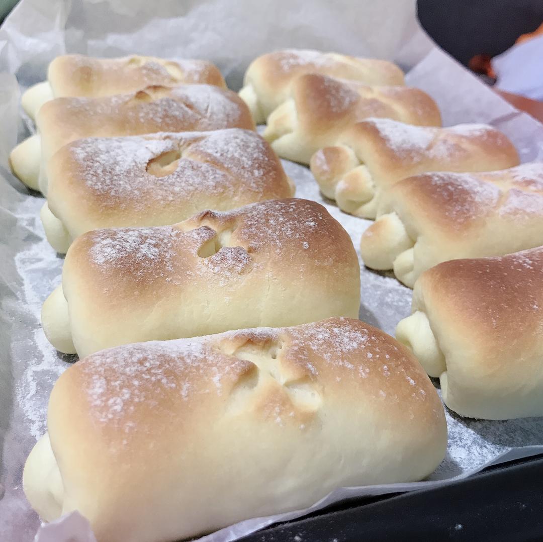 纯奶手撕吐司的做法 步骤1