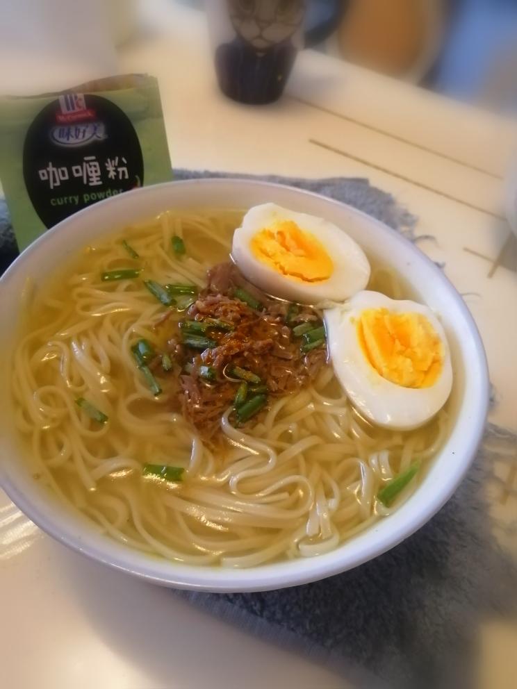 清汤咖喱牛肉松面的做法