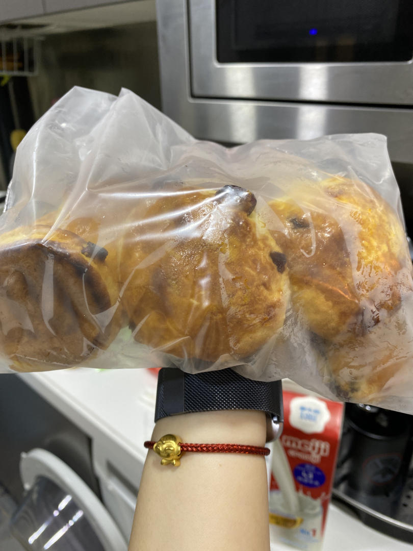 一定要尝试！爆炸好吃的！淡奶司康！【空气炸锅司康】