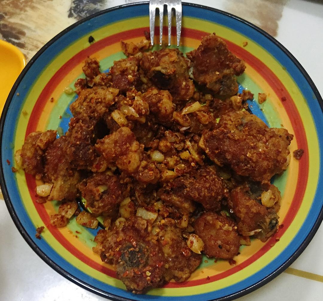 金牌蒜香排骨