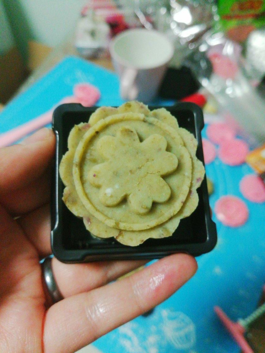四种口味绿豆糕，美图美文加详细做法哦。
