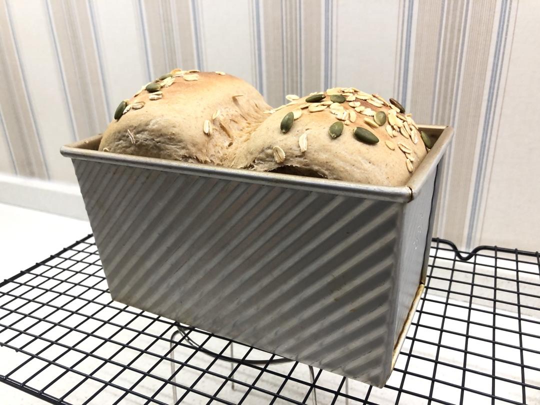 【健康烘培】超低卡黑全麦吐司