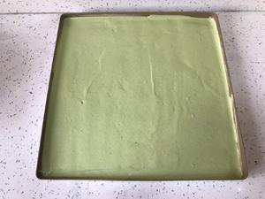 抹茶草莓蛋糕卷-毛巾面的做法 步骤10