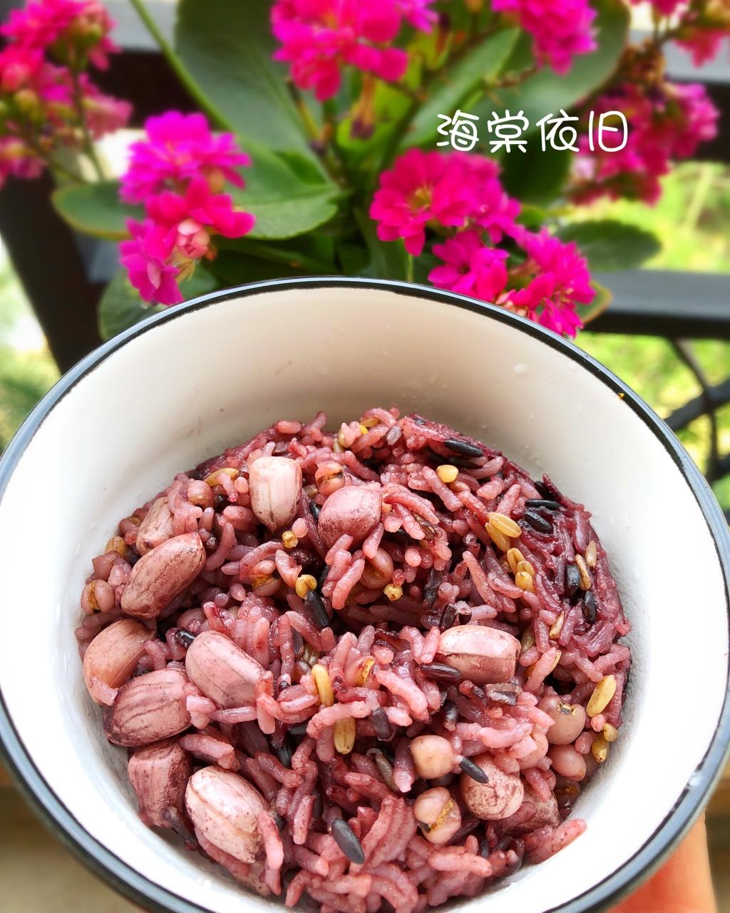 海棠依旧bakery做的五谷杂粮饭