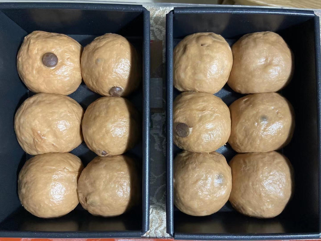 巧克力栗子面包