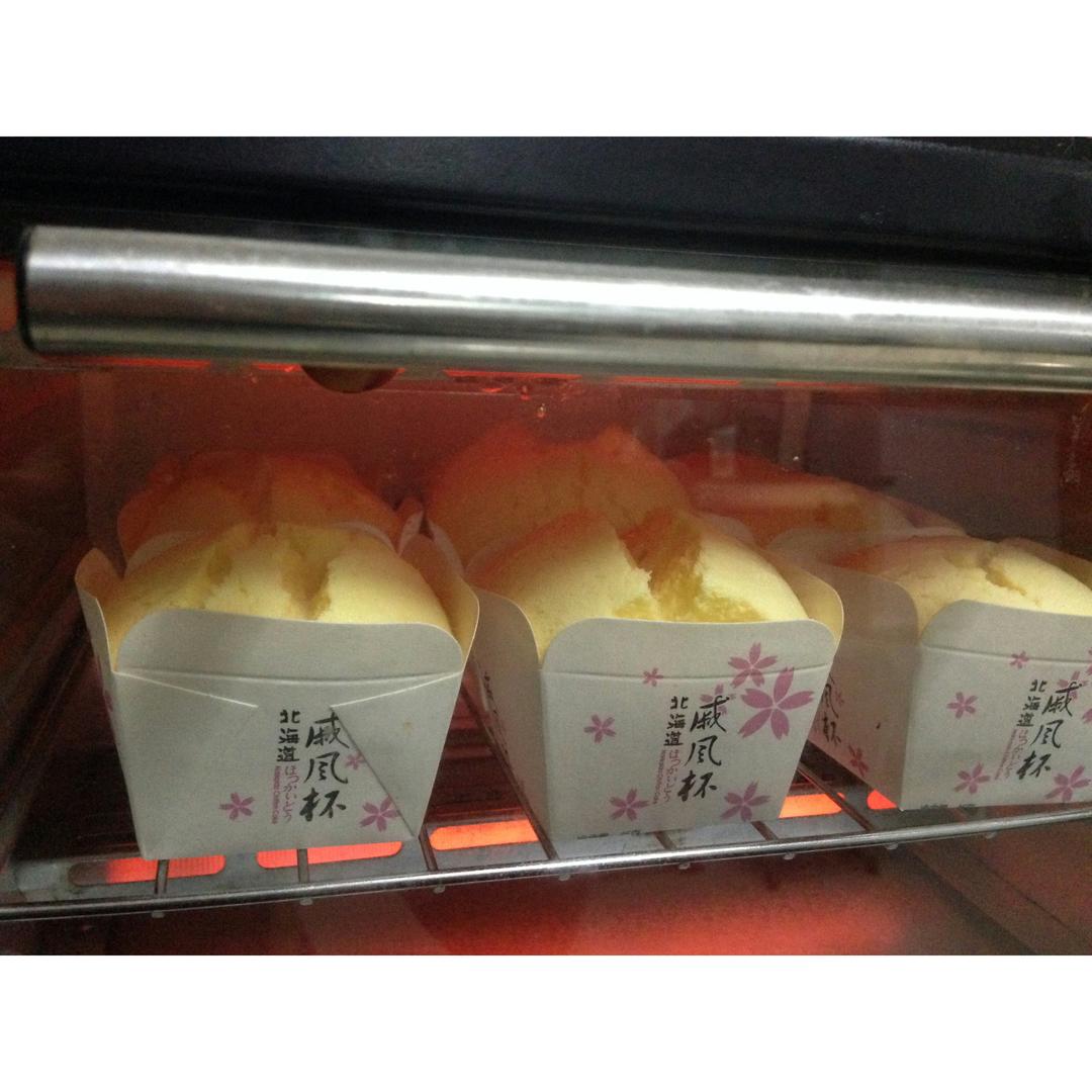 原味戚风纸杯蛋糕（烤箱做纸杯蛋糕）