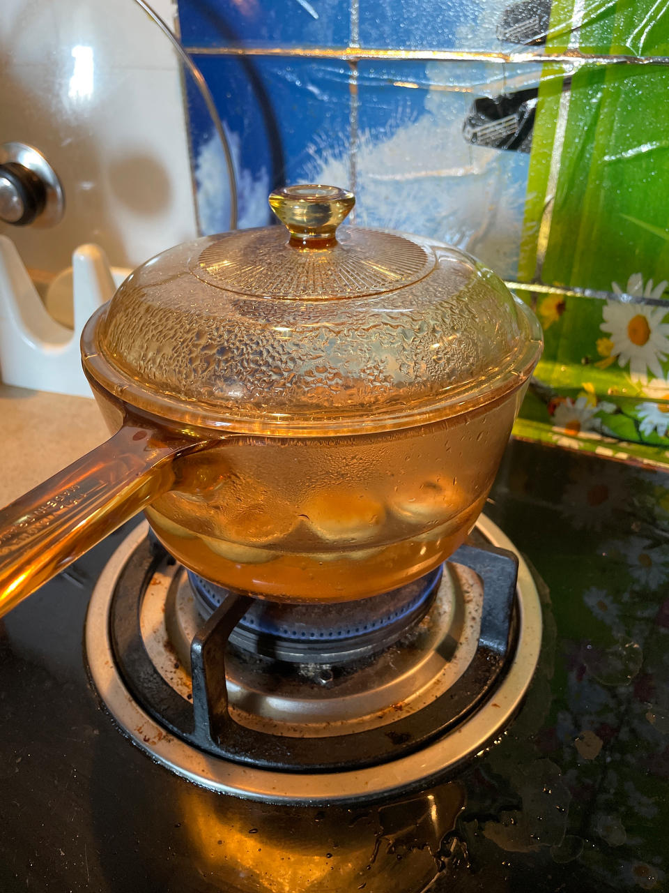 鲜掉眉毛口蘑汤