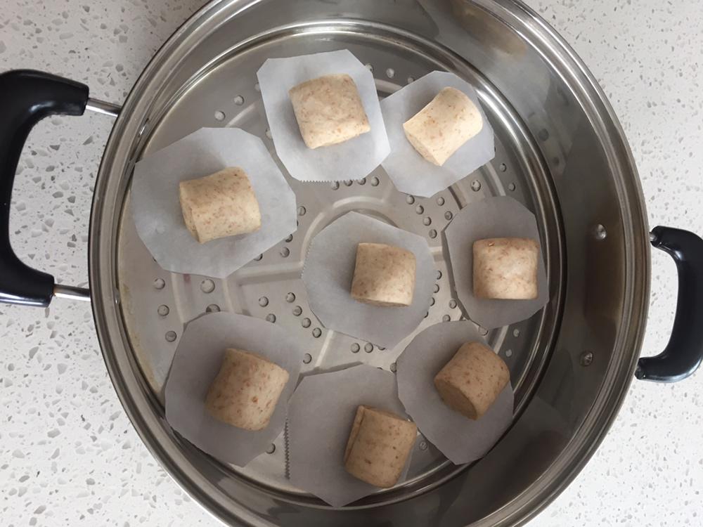 胡萝卜刀切小馒头
