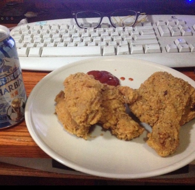 啤酒和炸鸡