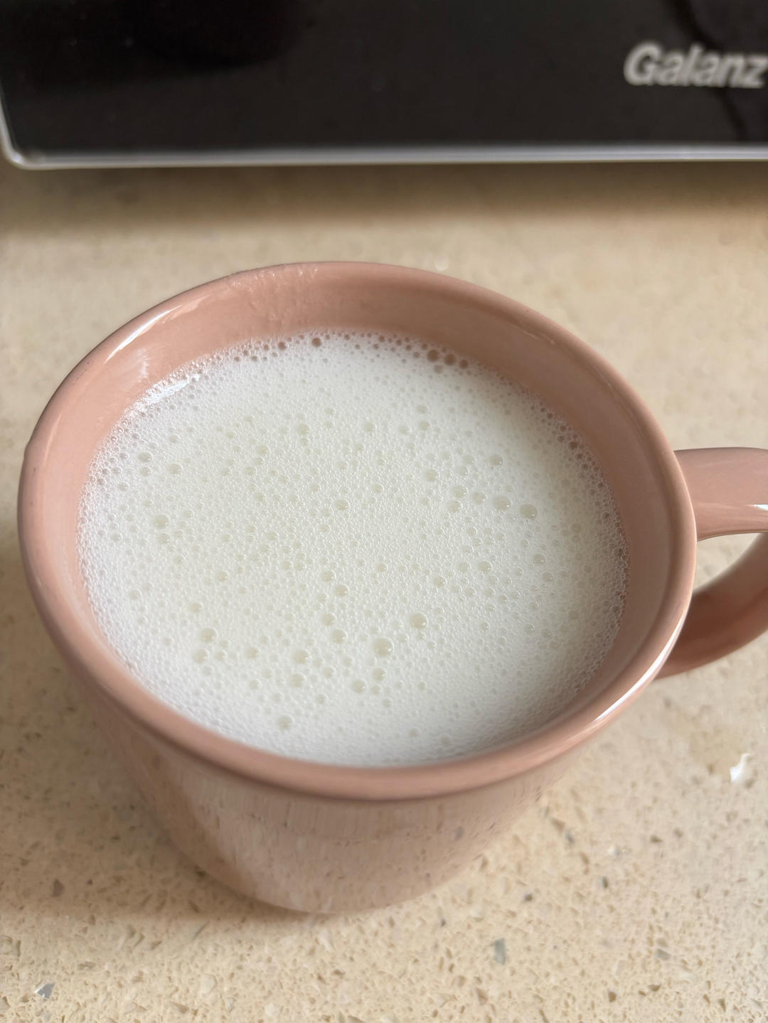 破壁机食谱：润肺养心的百合莲子银耳羹——酒水饮品（三十八）
