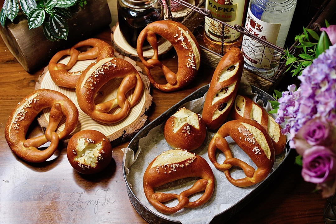 【德国结面包 布雷结面包】有关碱水面包brezel的一切 bretzel brezen