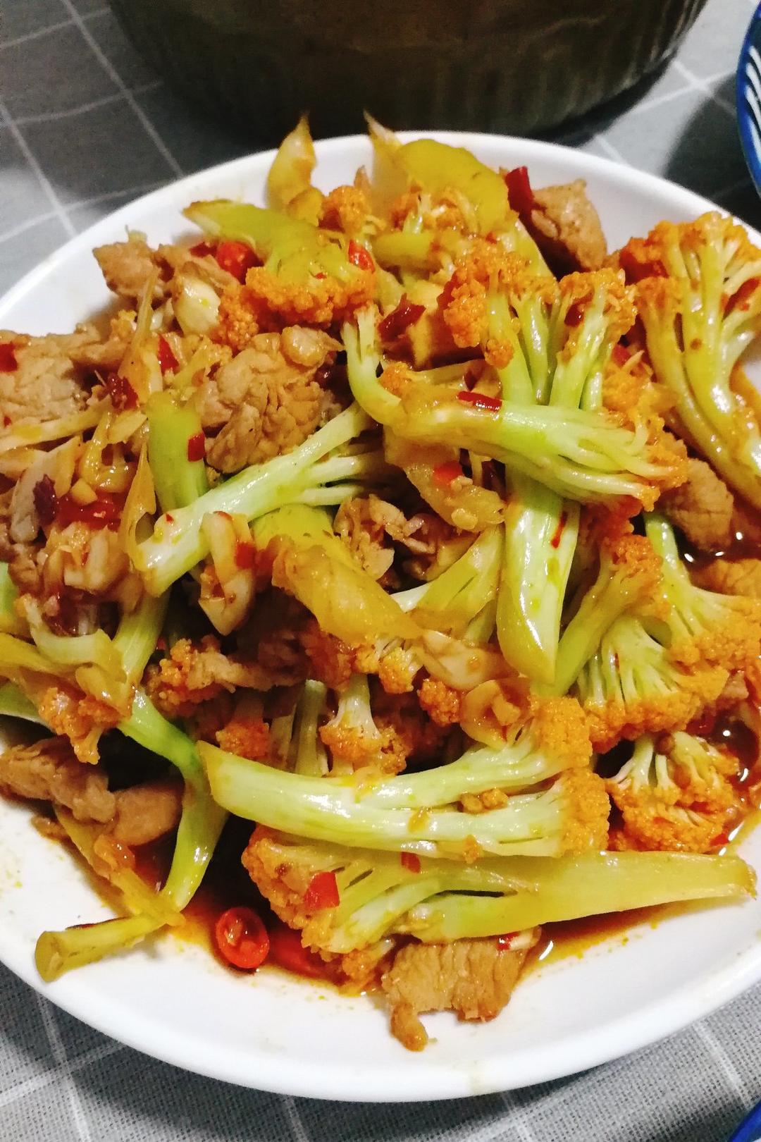 很“浪费”米饭的家常菜之一-------干锅菜花