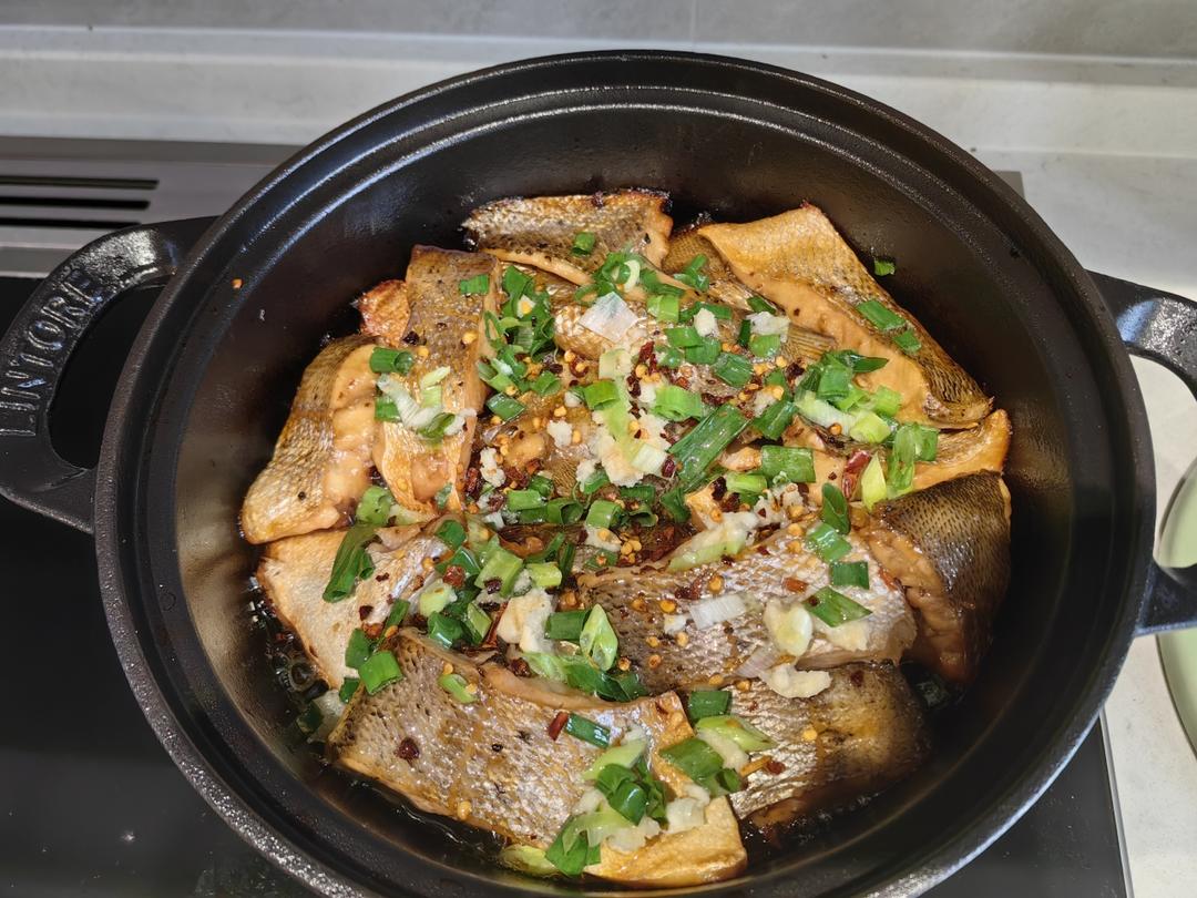 葱香焗鲈鱼
