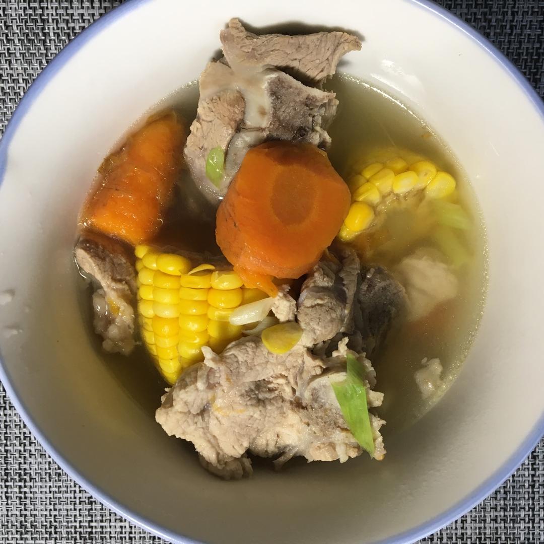 排骨玉米汤