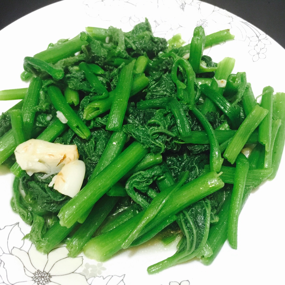 秀-32做的清炒南瓜苗