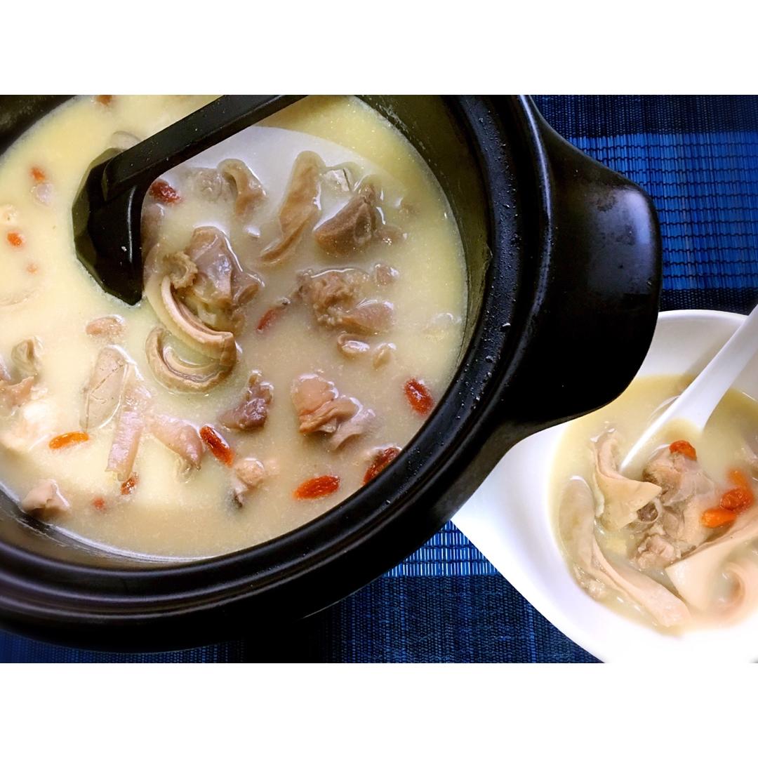 小语1017做的猪肚鸡