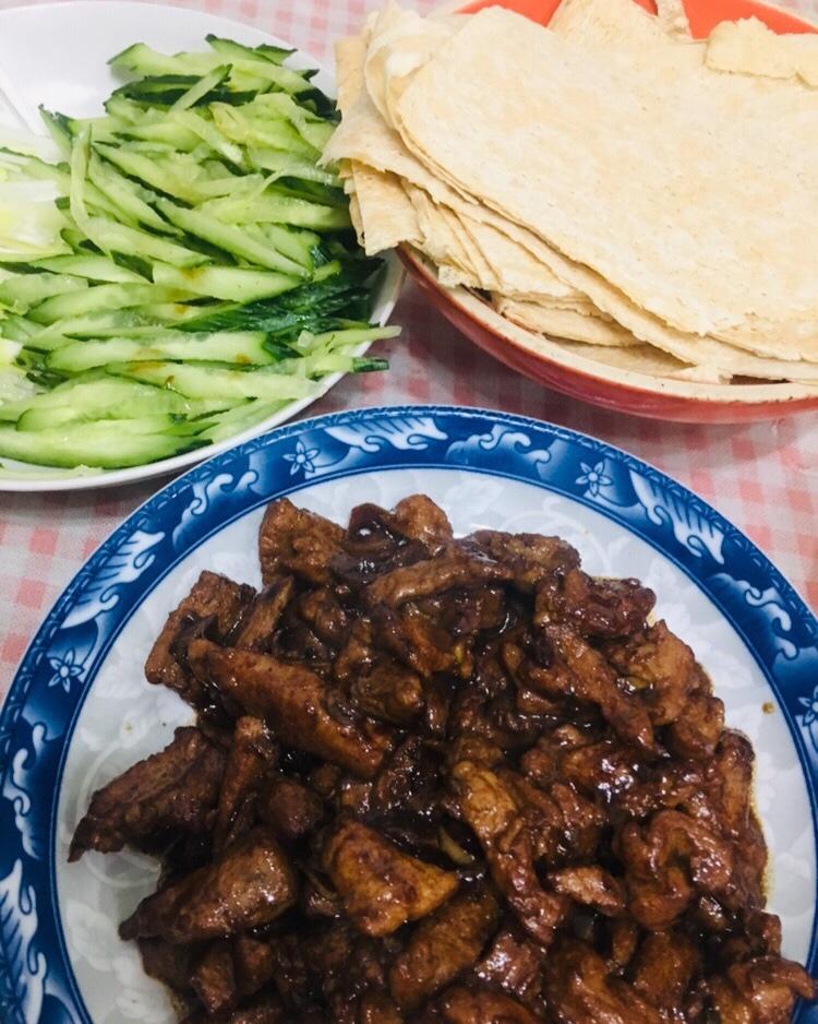 京酱肉丝