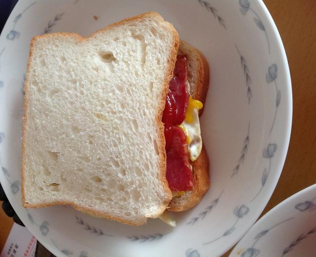 简单易做火腿三明治的做法