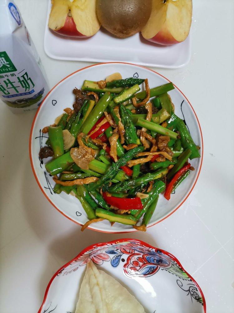 芦笋炒肉