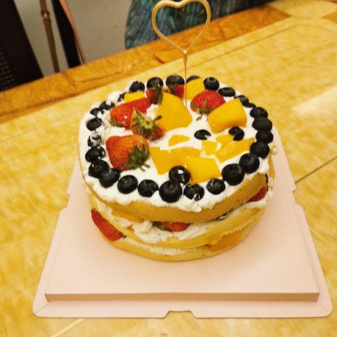 可可戚风水果裸蛋糕