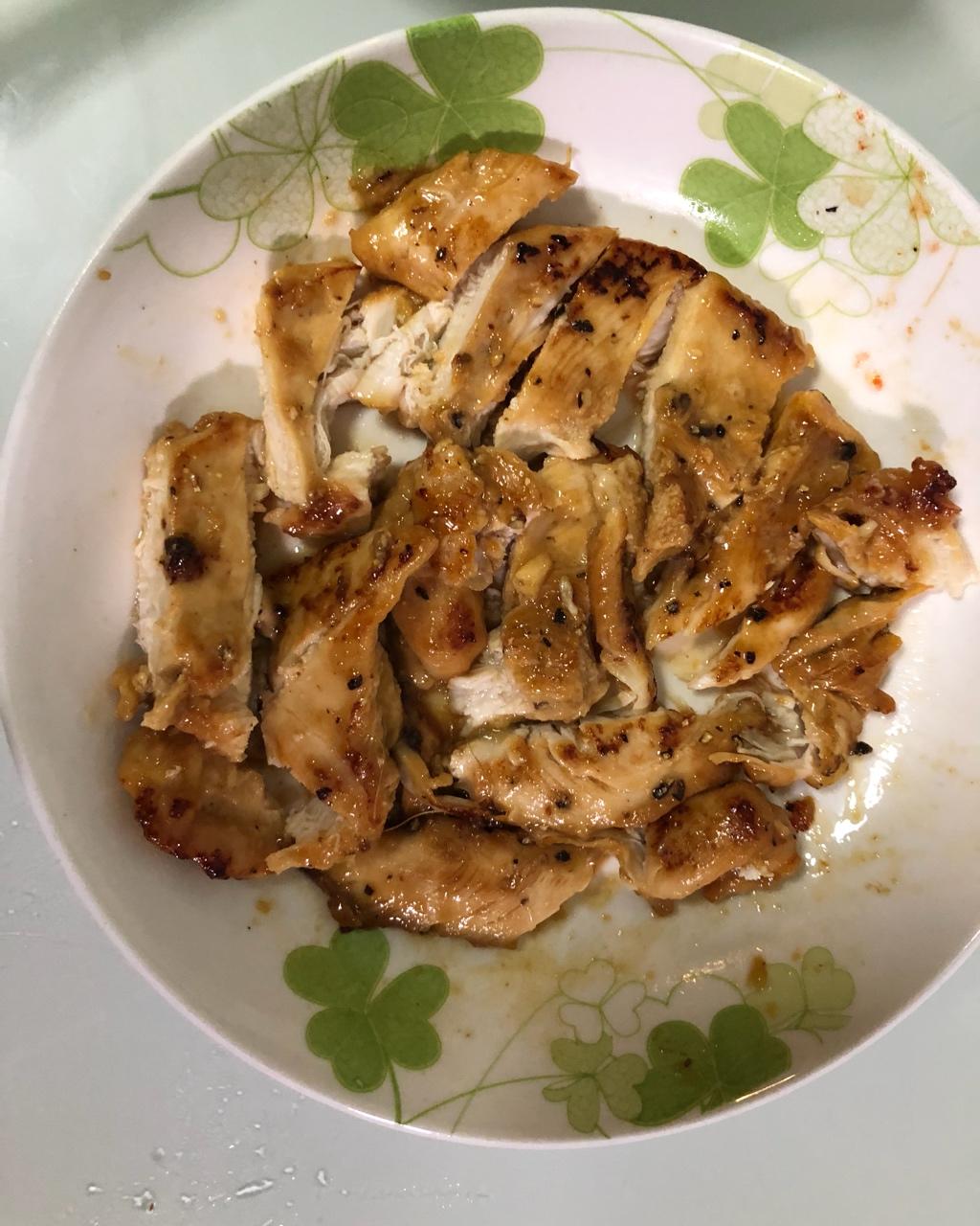 香煎嫩滑鸡胸肉