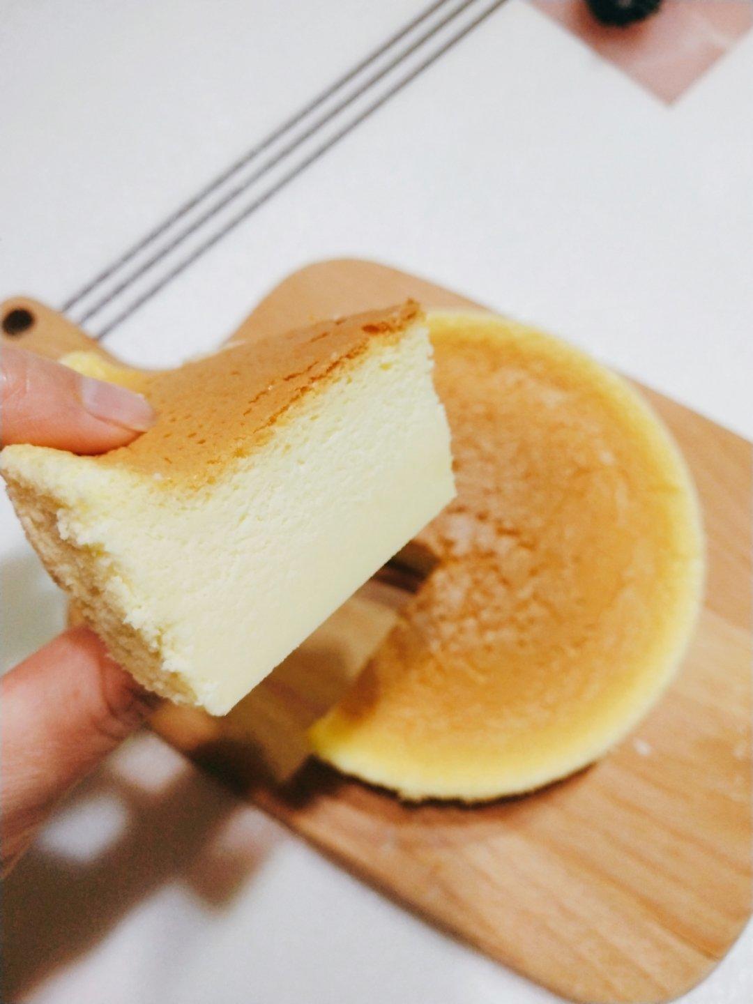 完美轻乳酪芝士蛋糕（不开裂、不回缩、不收腰、入口即融）