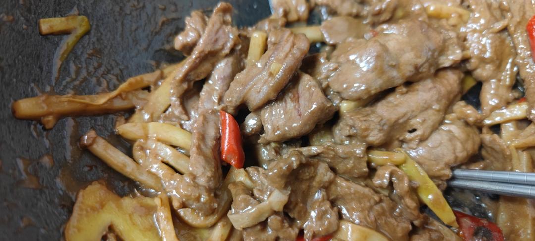 酸笋炒牛肉