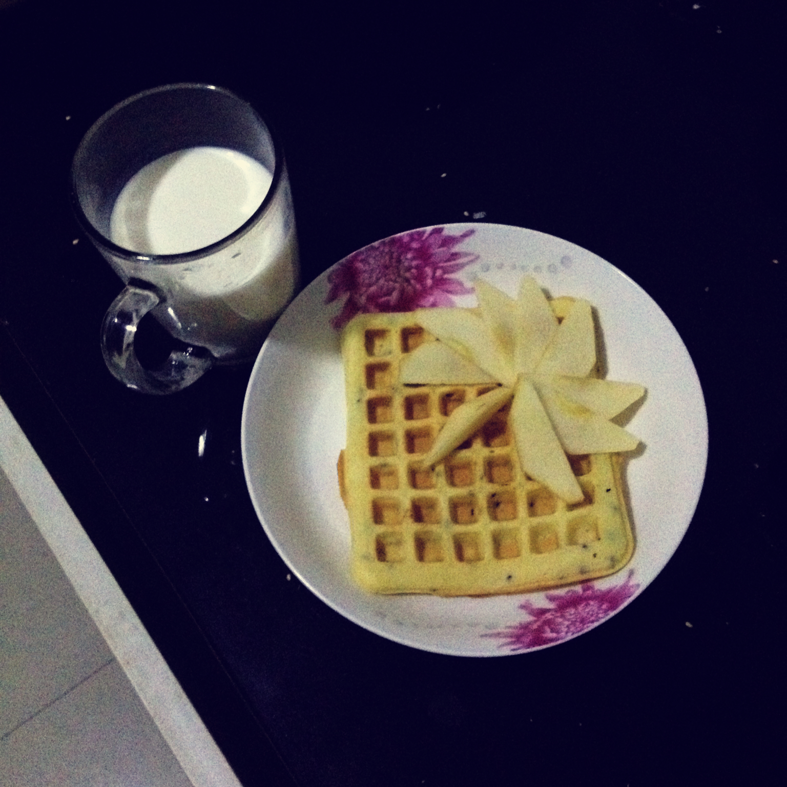 芝麻酸奶华夫饼