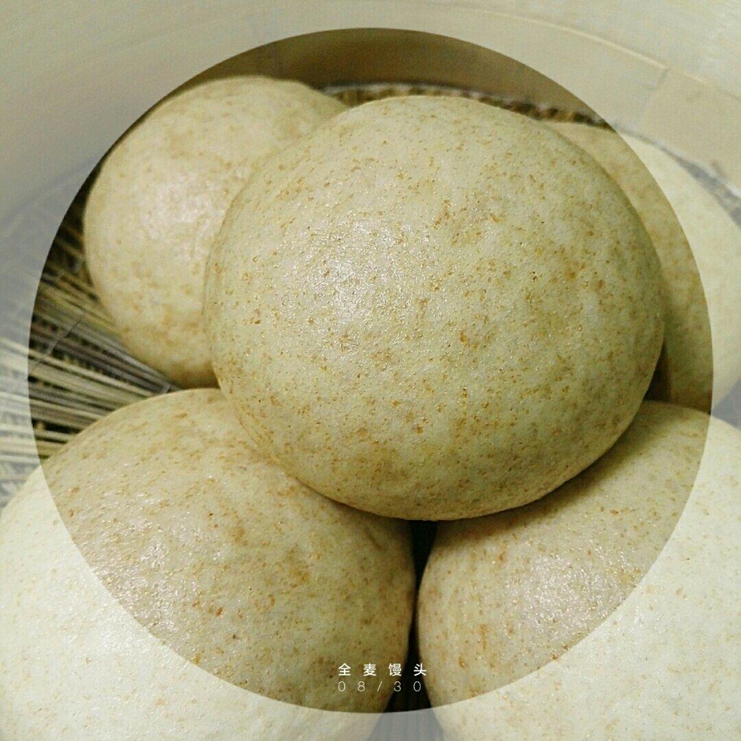 全麦馒头