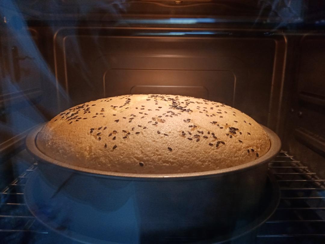 8寸戚风蛋糕(后蛋法,原方晓庭爱烘培6寸基础戚风蛋糕)