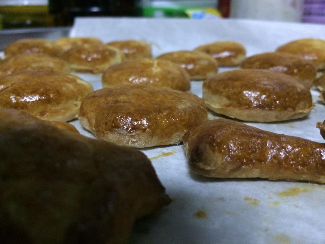 【视频】3分钟 奶油司康Scone(可能是世界上最快手的司康) 消耗淡奶油～