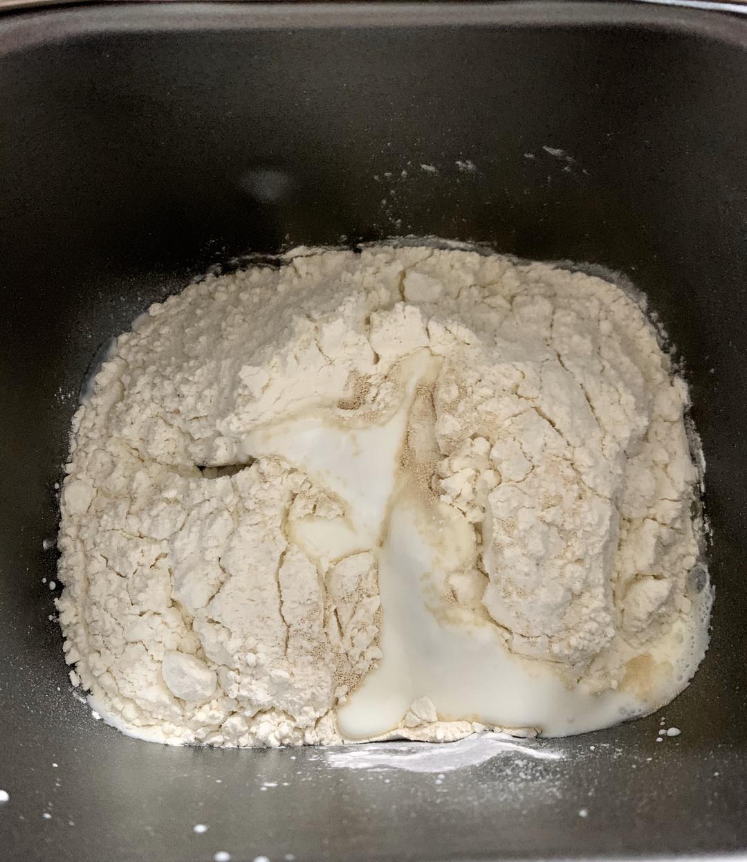 纯奶手撕吐司的做法 步骤1